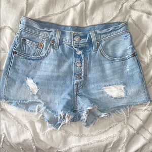 Levi’s 501 shorts